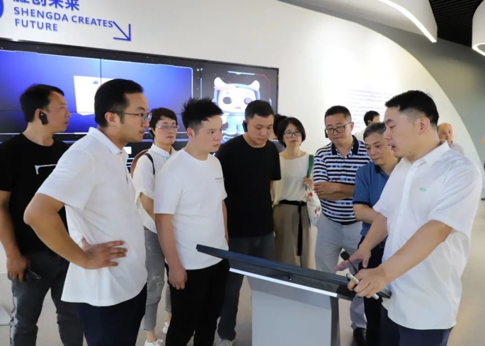 赴杭觀摩智能工廠，助力屯溪工業升級